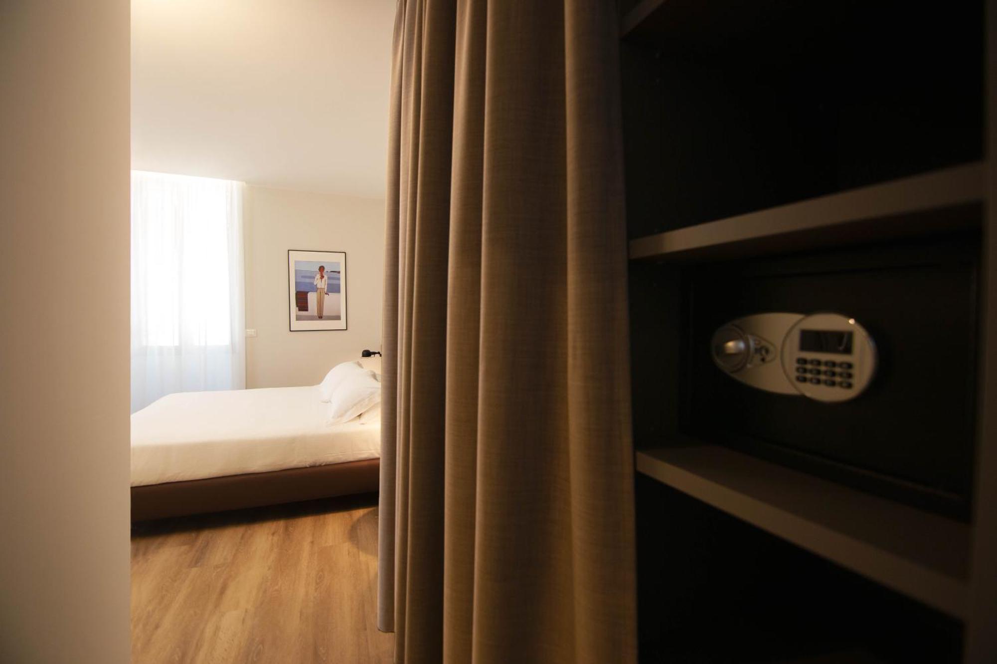 Palazzo Bellocchi - Suites & Apartments Brindisi Zimmer foto